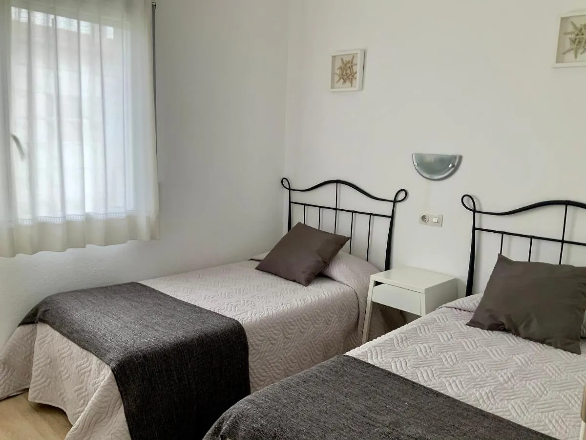Villa Montserrat 2, Terrace & Pool Sant Marti d'Empuries